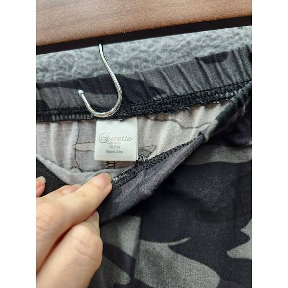 Suzette Collection Youth Nicola Camo Leggings XL Stretchy & Comfortable - Picture 4 of 5